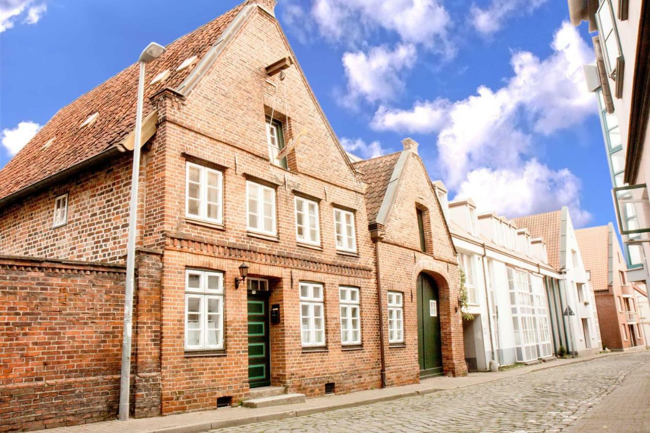 Gaestehaus Altstadtzauber ลือเนอบวร์ก ภายนอก รูปภาพ