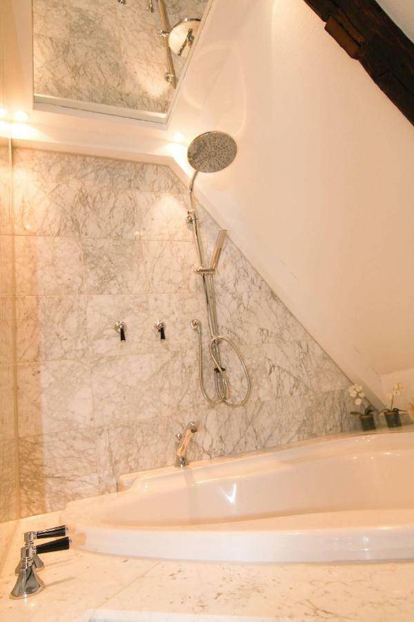 Gaestehaus Altstadtzauber ลือเนอบวร์ก ภายนอก รูปภาพ